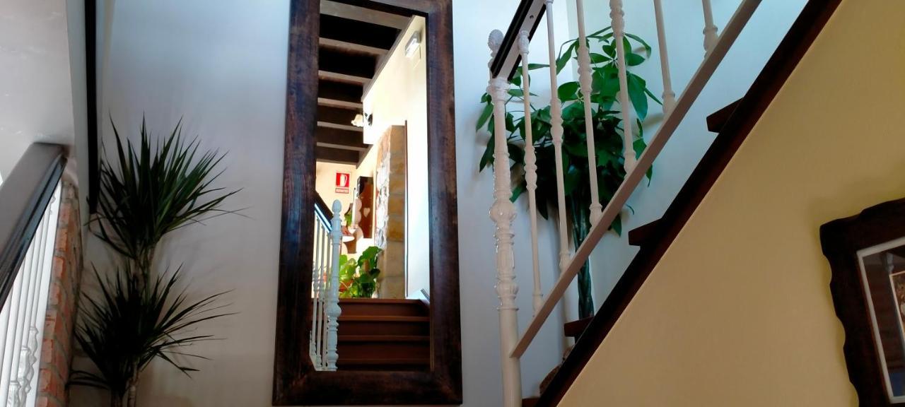 Tiu Xico Guest House Terenes Exterior photo